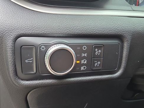 Used 2022 Ford Explorer XLT AWD/4WD image 18