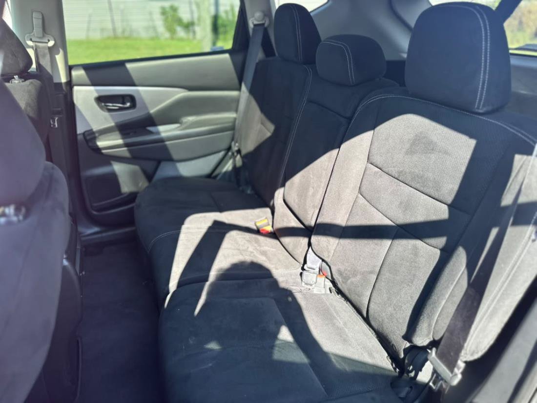 Used 2019 Nissan Murano SV w/ Premium Package AWD/4WD image 9