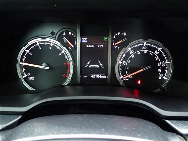 Certified 2024 Toyota 4Runner TRD Off-Road AWD/4WD image 25