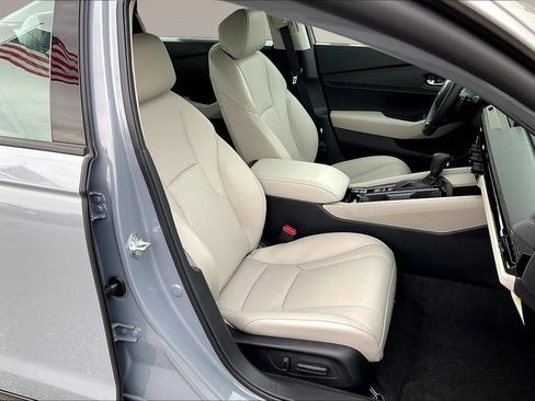 New 2026 Honda Accord EX-L image 10