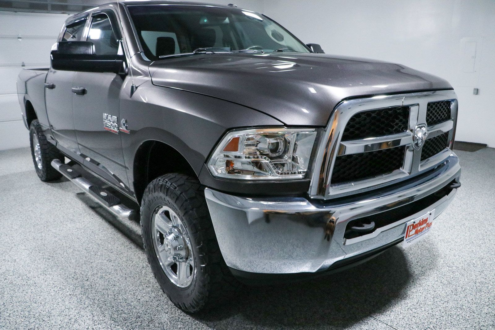 Used 2015 RAM 2500 Tradesman w/ Chrome Appearance Group AWD/4WD image 5
