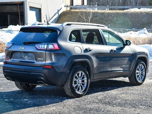 Certified 2019 Jeep Cherokee Latitude Plus w/ Comfort/Convenience Group image 3