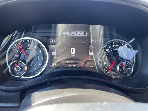 Used 2022 RAM 2500 Big Horn w/ Level B Equipment Group AWD/4WD image 17