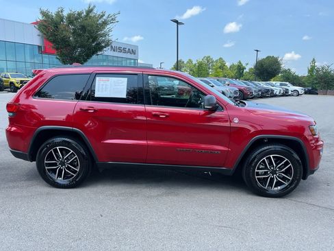 Used 2020 Jeep Grand Cherokee Trailhawk AWD/4WD image 7