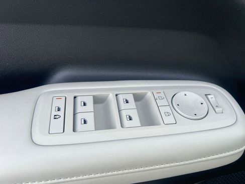 Used 2025 Hyundai Santa Fe SEL image 20