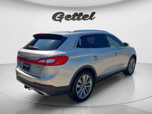 Used 2016 Lincoln MKX Reserve w/ Technology Package AWD/4WD image 5