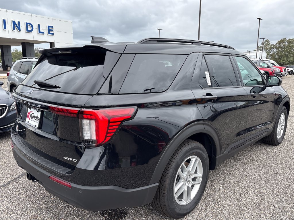 New 2026 Ford Explorer Active AWD/4WD image 25