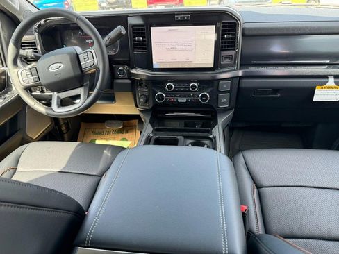 New 2026 Ford F250 Lariat w/ Chrome Package AWD/4WD image 6