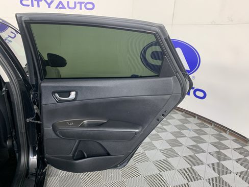 Used 2020 Kia Optima S w/ S Panoramic Sunroof Package image 36