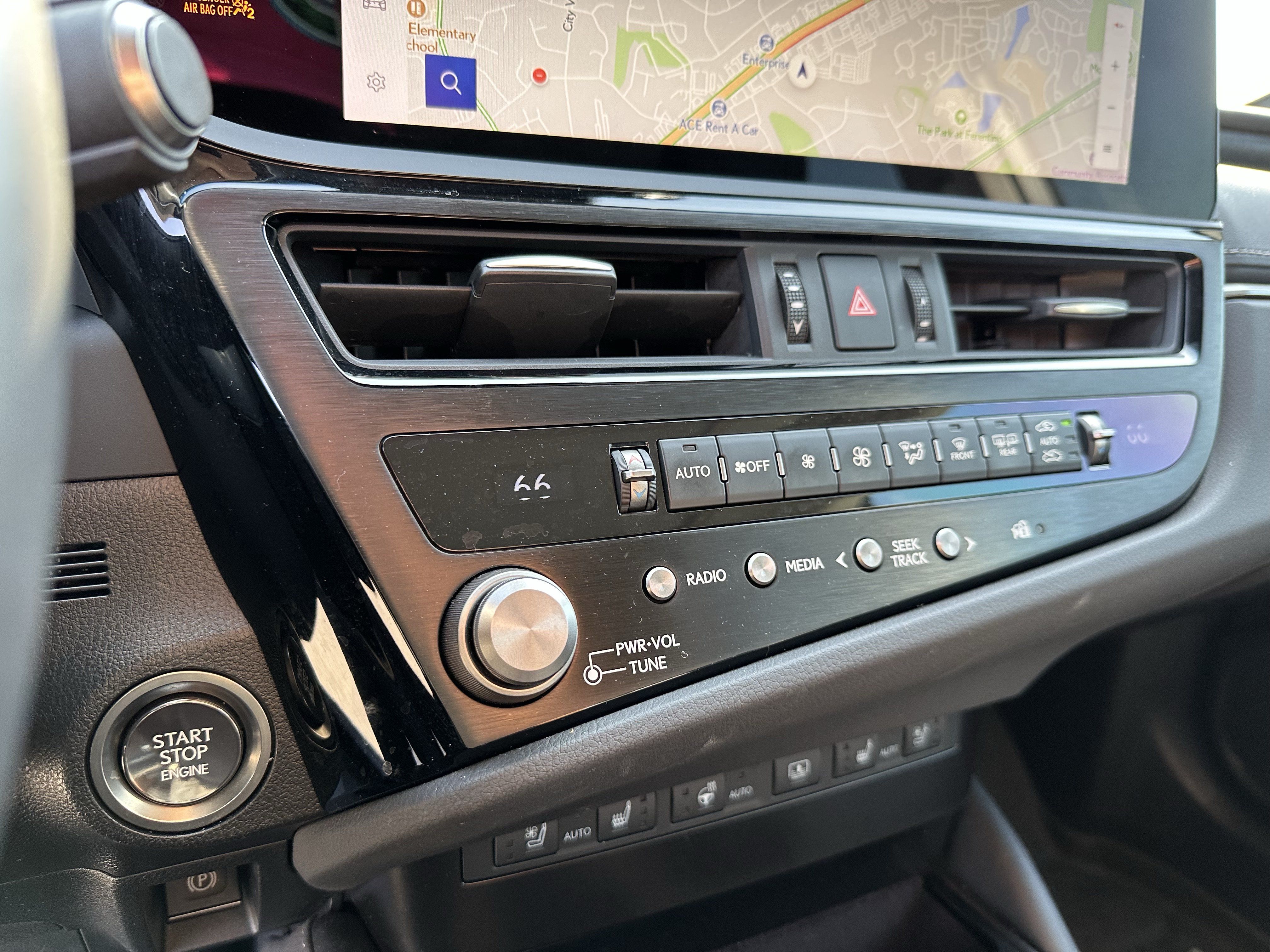 Used 2024 Lexus ES 350 w/ Premium Package FWD image 25