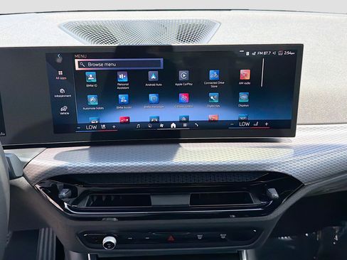 New 2026 BMW 330i Sedan w/ Convenience Package RWD image 29