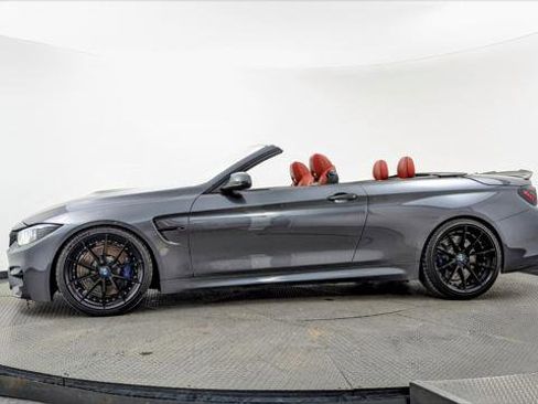 Used 2015 BMW M4 Convertible image 3