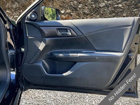Used 2014 Honda Accord EX-L image 18