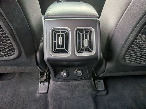 Used 2021 Kia Sorento LX FWD image 37
