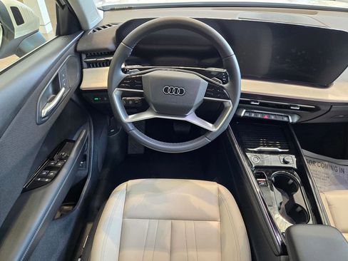 New 2026 Audi Q3 quattro 2.0T image 12