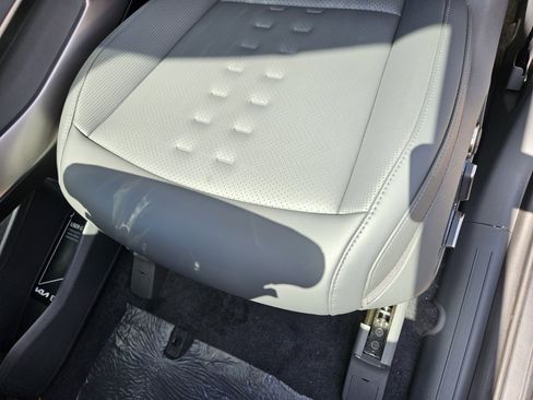 New 2026 Kia EV9 Wind image 8