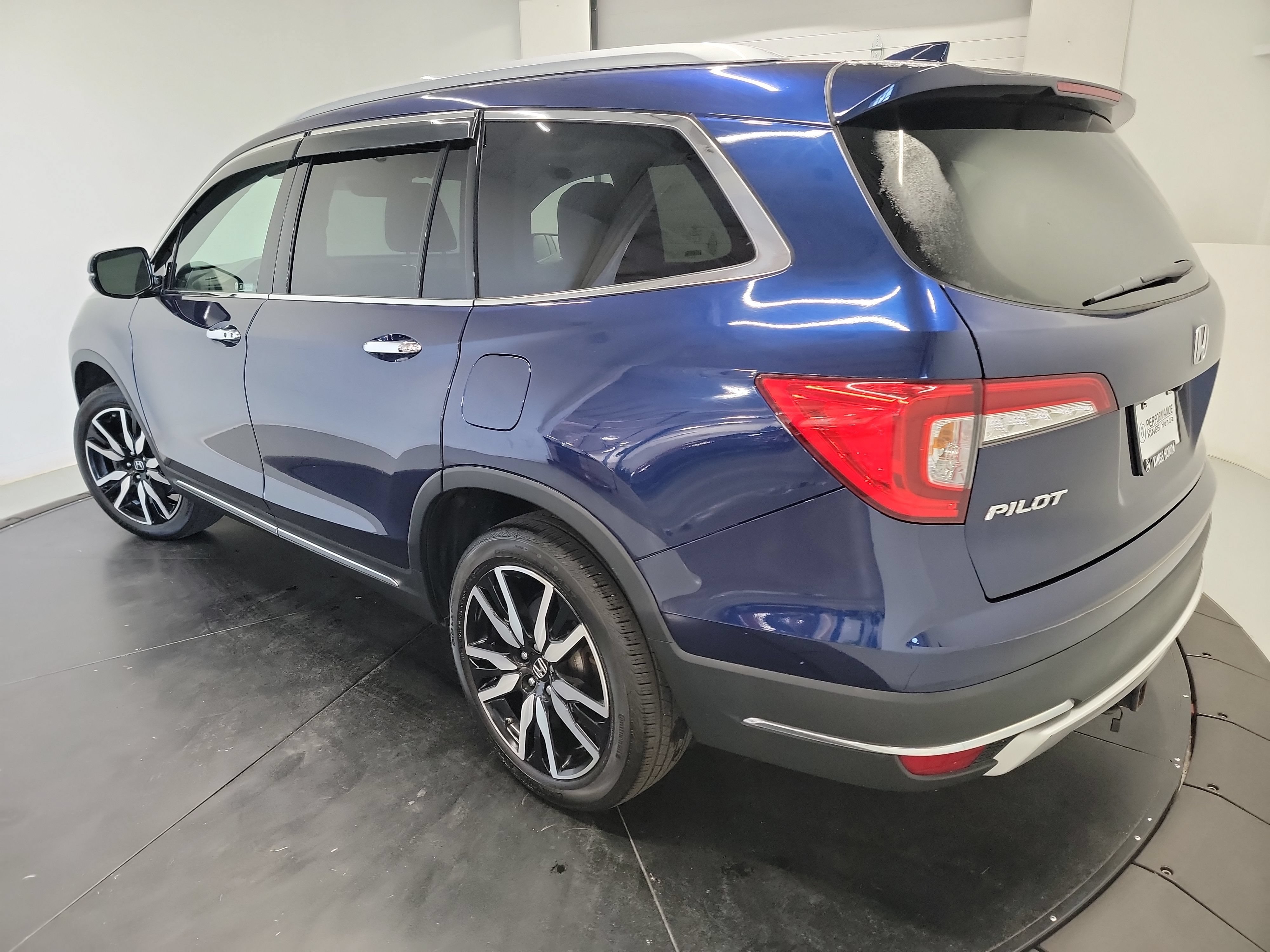 Used 2020 Honda Pilot Touring image 6