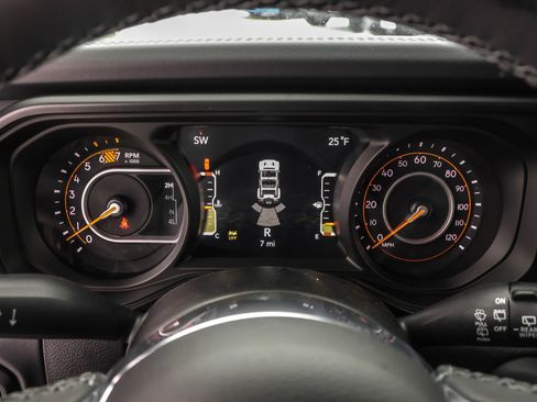 New 2026 Jeep Wrangler Sahara image 30