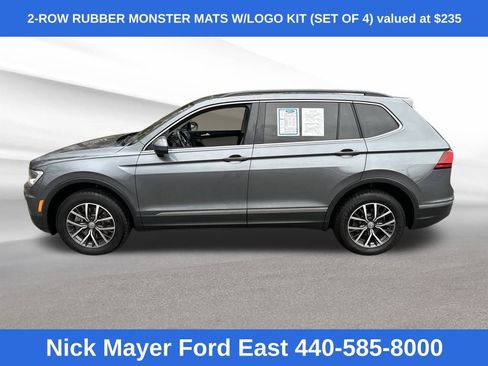 Used 2020 Volkswagen Tiguan SE w/ Panoramic Sunroof Package image 4
