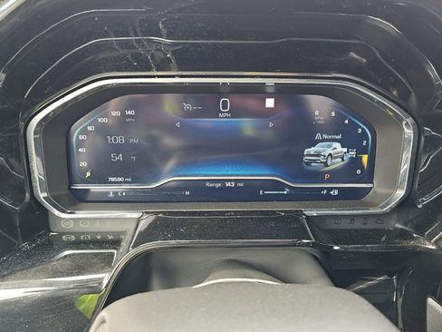 Used 2023 Chevrolet Silverado 1500 LTZ w/ LTZ Convenience Package II AWD/4WD image 18