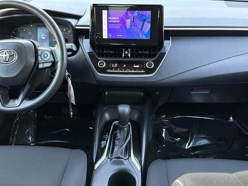 Used 2024 Toyota Corolla LE FWD image 16