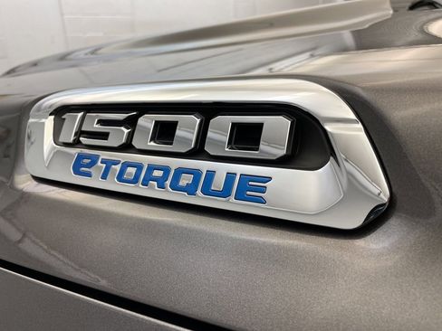 New 2025 RAM 1500 2WD Crew Cab image 10