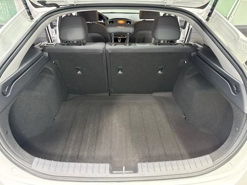Used 2018 Hyundai Ioniq Blue FWD image 19