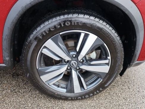 Used 2023 Nissan Rogue SV image 13