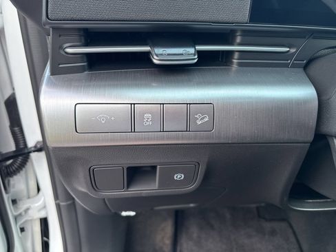 New 2026 Hyundai Kona SEL Premium AWD/4WD image 22
