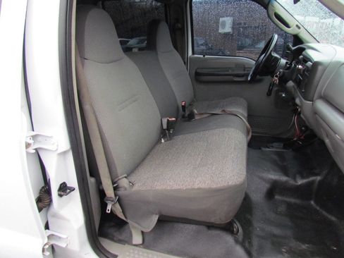 Used 2004 Ford F450 4x4 Crew Cab Super Duty image 17