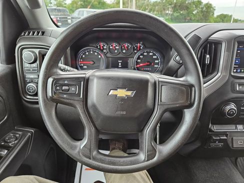 Used 2020 Chevrolet Silverado 2500 Custom w/ Custom Value Package AWD/4WD image 12