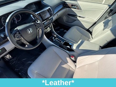 Used 2017 Honda Accord EX-L image 16