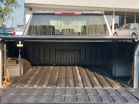 Used 2022 GMC Sierra 1500 Elevation AWD/4WD image 16