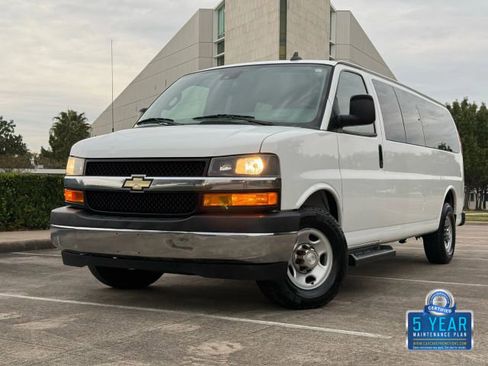 Used 2019 Chevrolet Express 3500 LT w/ LT Preferred Equipment Group image 1