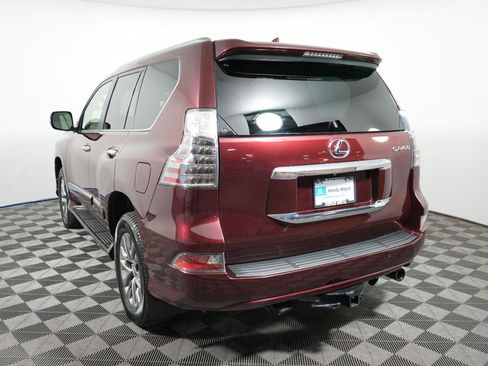 Used 2019 Lexus GX 460 Luxury w/ Preferred Accessory Package AWD/4WD image 7