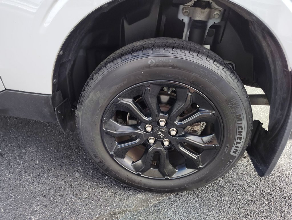 Used 2024 Ford Maverick Lariat w/ Black Appearance Package AWD/4WD image 7