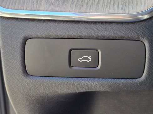 New 2026 Volvo XC60 B5 Ultra w/ Protection Package Premier AWD/4WD image 26