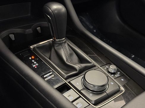 Used 2022 MAZDA MAZDA3 s FWD image 27