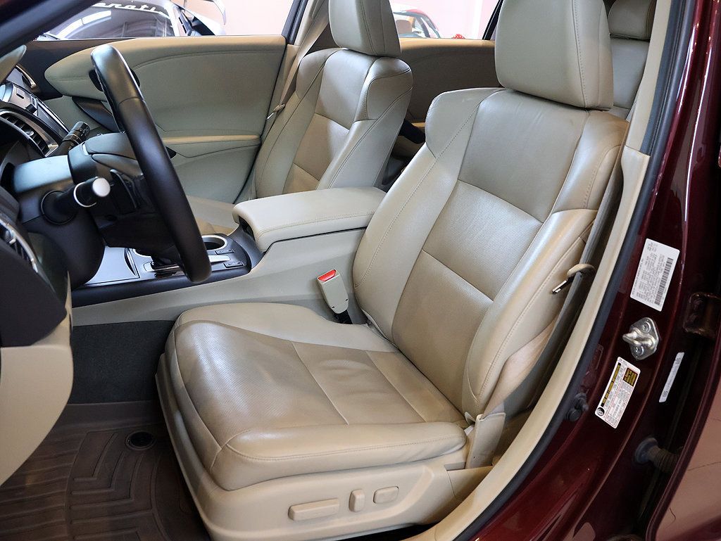 Used 2017 Acura RDX w/ Technology Package AWD/4WD image 5
