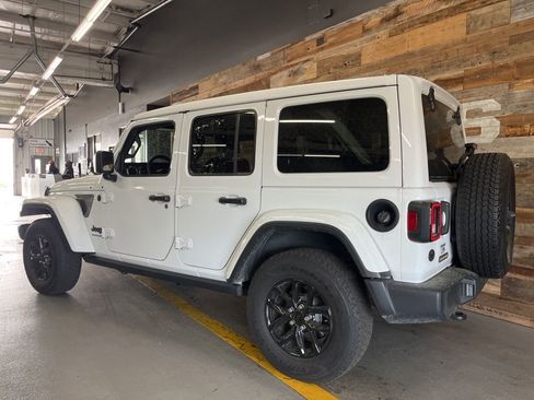 Used 2023 Jeep Wrangler Freedom Edition image 12