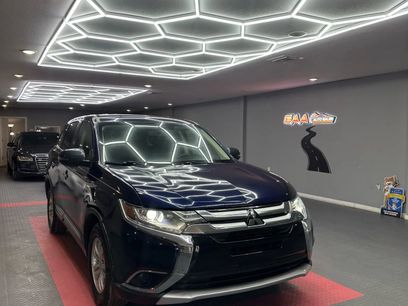 Used 2016 Mitsubishi Outlander ES