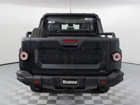 Used 2024 INEOS Grenadier Fieldmaster Edition image 5