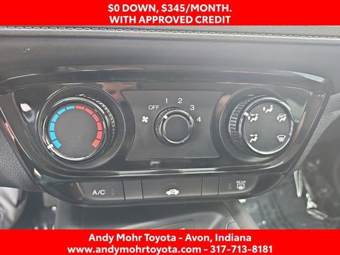 Used 2021 Honda HR-V LX image 22
