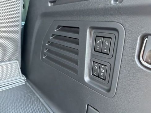 New 2026 Chevrolet Traverse RS FWD image 15