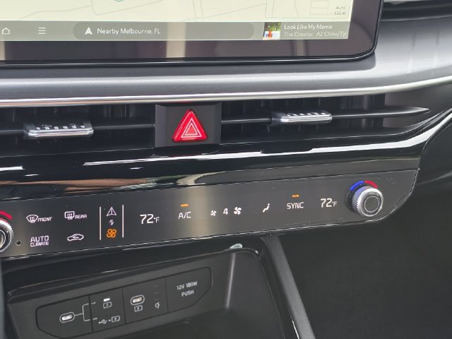New 2027 Kia K5 GT-Line FWD image 23