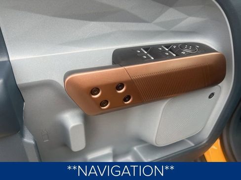 Used 2022 Ford Maverick Lariat w/ Lariat Luxury Package image 13