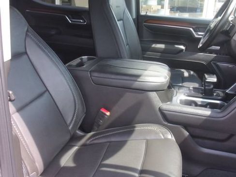 Used 2025 GMC Sierra 1500 Denali AWD/4WD image 37