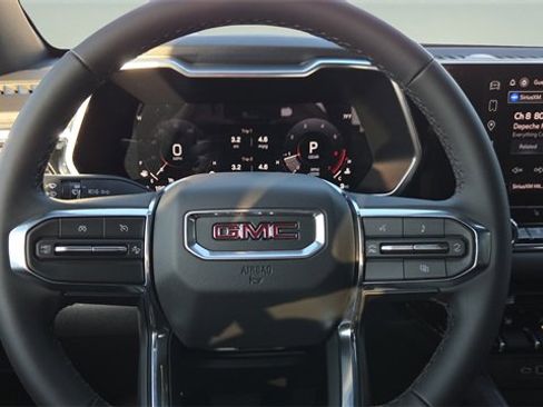 New 2026 GMC Canyon Elevation w/ Convenience Package image 11