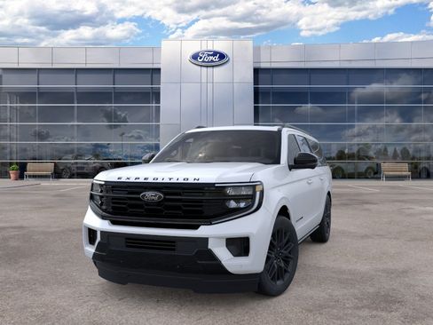 New 2026 Ford Expedition Max Platinum w/ Stealth Appearance Package AWD/4WD image 2