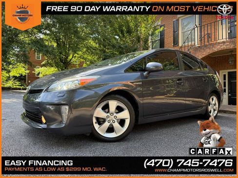 Used 2014 Toyota Prius Five FWD image 1